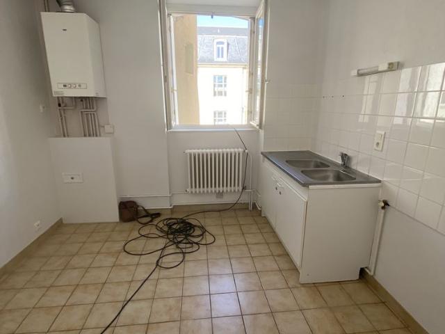 Location Appartement 3 pièces 61m² LE CREUSOT 71200