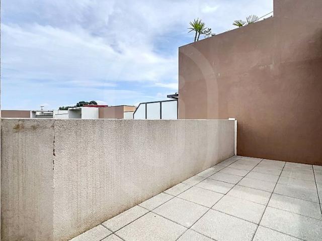 Location Appartement 3 pièces 61m² MONTPELLIER 34090