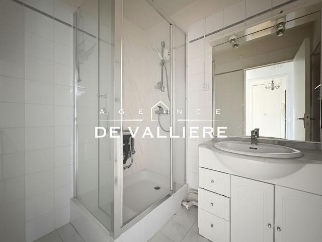 Location Appartement 3 pièces 61m² NANTERRE 92000
