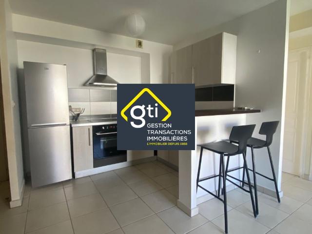 Location Appartement 3 pièces 61m² ST DENIS 97400