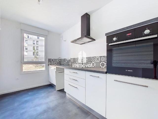 Location Appartement 3 pièces 61m² STRASBOURG 67100