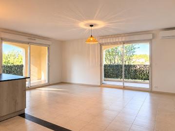 Location Appartement 3 pièces 62.49 m2 Lambesc