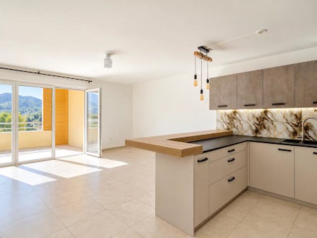 Location Appartement 3 pièces 62.5 m2 Saint Martin du Var