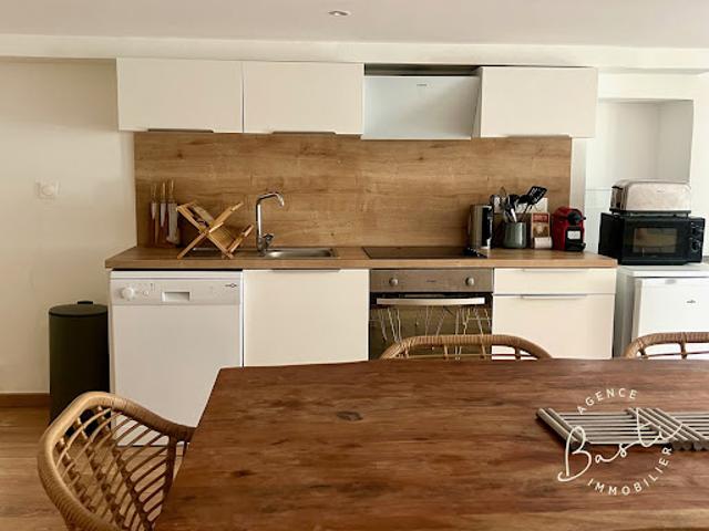 Location Appartement 3 pièces 62.6 m2 Marseille 1er