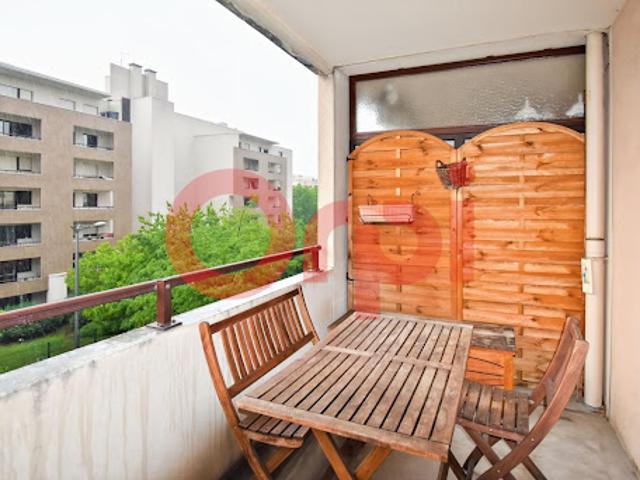 Location Appartement 3 pièces 62.8 m2 Lyon 8ème