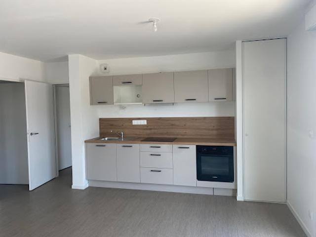 Location Appartement 3 pièces 62.01 m2 Saint Nazaire
