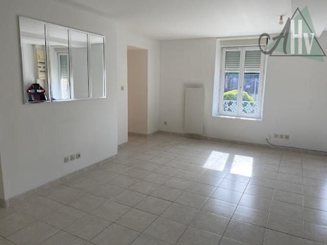 Location Appartement 3 pièces 62.38 m2 Gurcy le Châtel