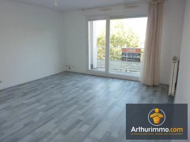 Location Appartement 3 pièces 62 m2 à Savigny le Temple