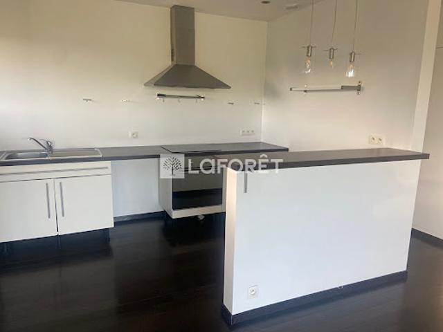 Location Appartement 3 pièces 62 m2 Mérignies