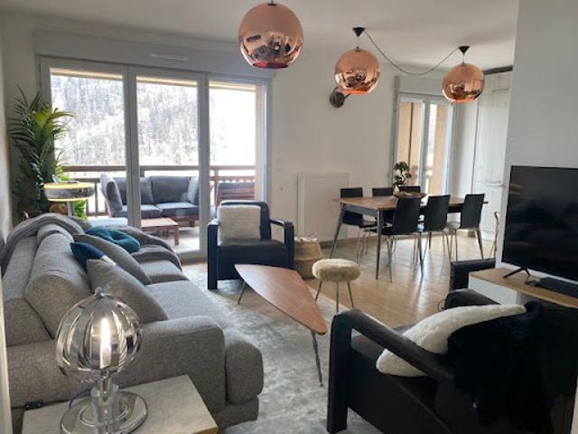 Location Appartement 3 pièces 62 m2 Péone