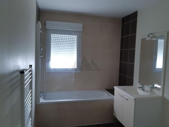 Location Appartement 3 pièces 62m²