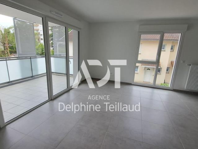 Location Appartement 3 pièces 62m² CORENC 38700