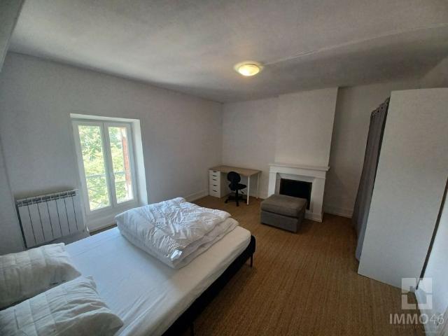 Location Appartement 3 pièces 62m² CAHORS 46000