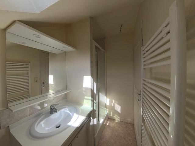 Location Appartement 3 pièces 62m² CHATELLERAULT 86100