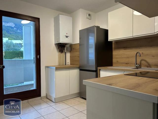 Location Appartement 3 pièces 62m² CLAIX 38640