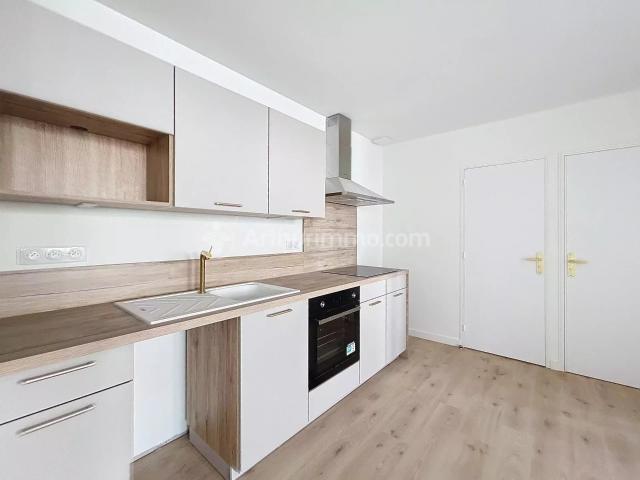 Location Appartement 3 pièces 62m² CLERMONT FERRAND 63000