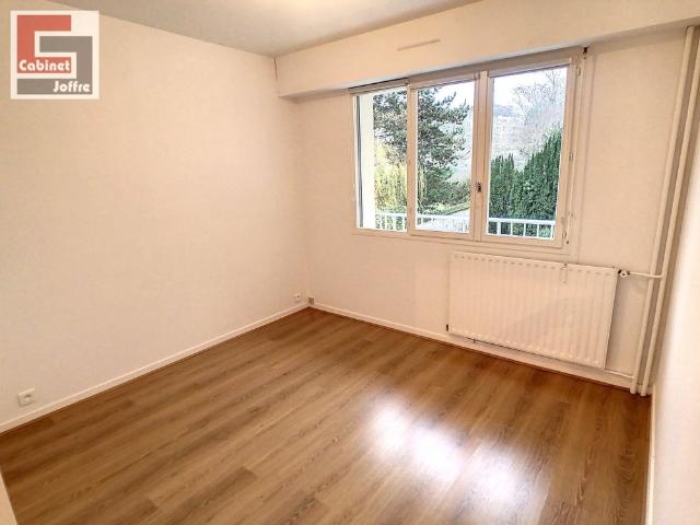Location Appartement 3 pièces 62m² AVON 77210