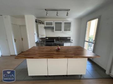 Location Appartement 3 pièces 62m² EMERAINVILLE 77184