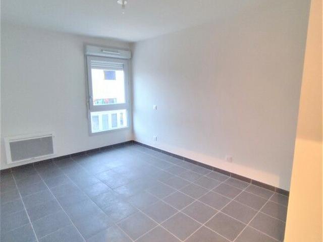 Location Appartement 3 pièces 62m² MONTPELLIER 34080
