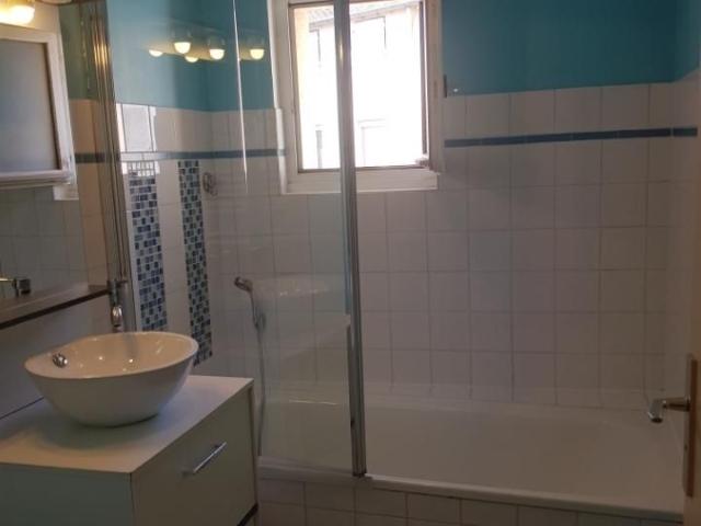 Location Appartement 3 pièces 62m² ST GENIS LAVAL 69230