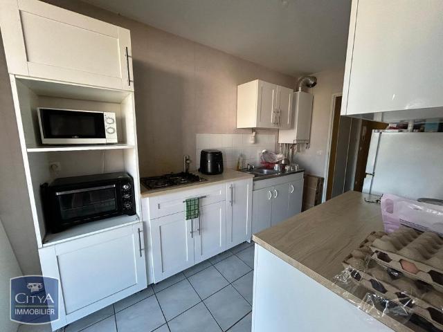 Location Appartement 3 pièces 62m² ST MARTIN D HERES 38400