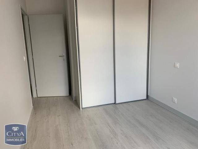 Location Appartement 3 pièces 62m² VILLEFRANCHE SUR SAONE 69400
