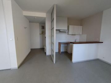 Location Appartement 3 pièces 67.5 m2 Molieres