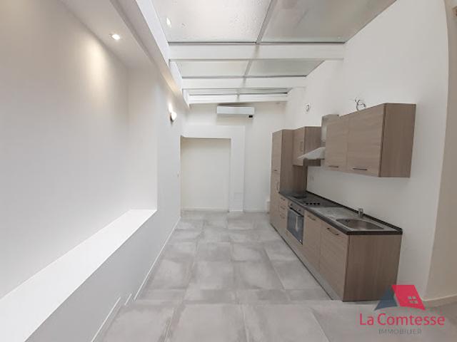 Location Appartement 3 pièces 67.62 m2 Marseille 6ème