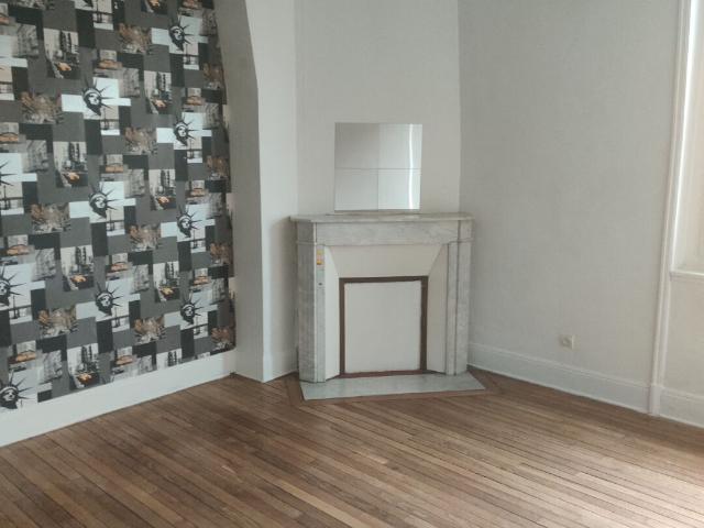Location appartement 3 pièces, 67.96m², Soissons