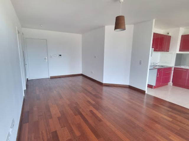 Location Appartement 3 pièces 67.16 m2 Issy les Moulineaux