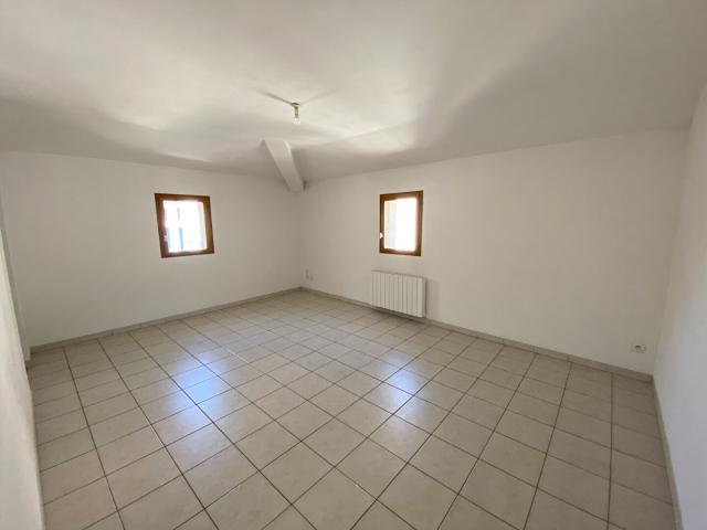 Location appartement 3 pièces, 67.27m², Castelnaudary
