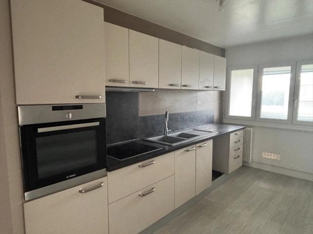 Location Appartement 3 pièces 67 m2 à Chartres