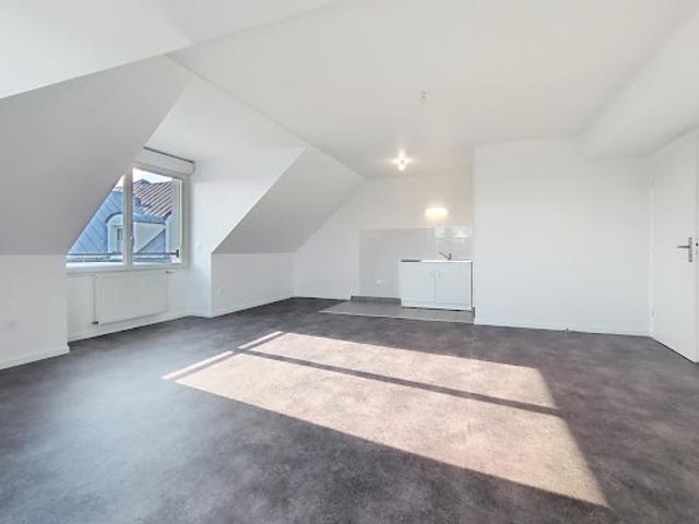 Location Appartement 3 pièces 67 m2 Mantes la Jolie