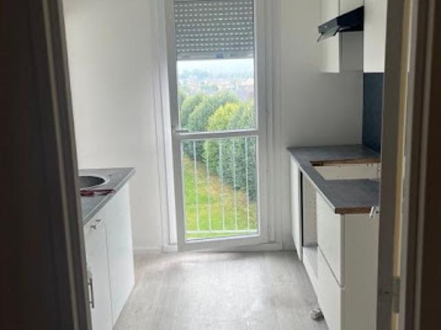 Location Appartement 3 pièces 67 m2 Noyon