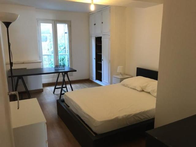Location Appartement 3 pièces 67m² BORDEAUX 33000