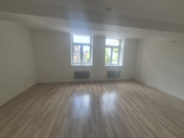 Location Appartement 3 pièces 67m² LILLE 59000