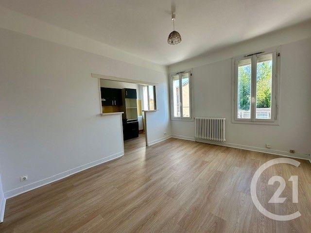 Location Appartement 3 pièces 67m² MONTAUBAN 82000