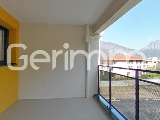 Location Appartement 3 pièces 67m² NOYAREY 38360