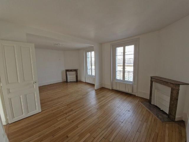 Location Appartement 3 pièces 67m² NANTERRE 92000