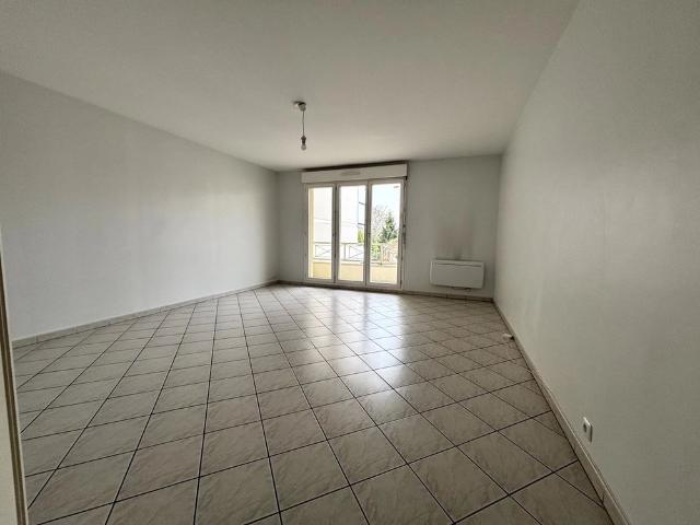 Location Appartement 3 pièces 67m² NEUILLY PLAISANCE 93360
