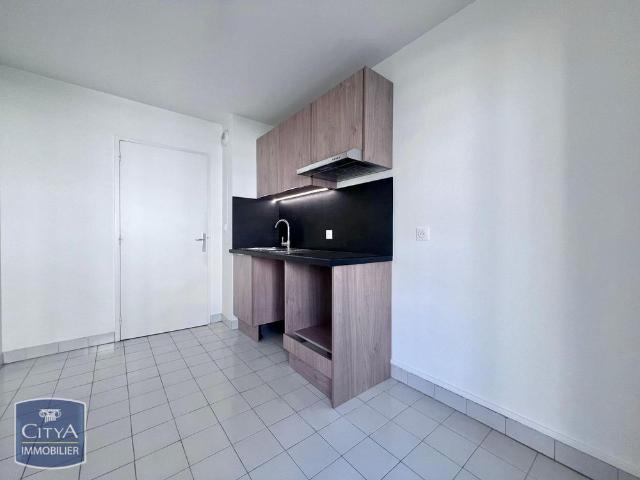 Location Appartement 3 pièces 67m² VILLEURBANNE 69100