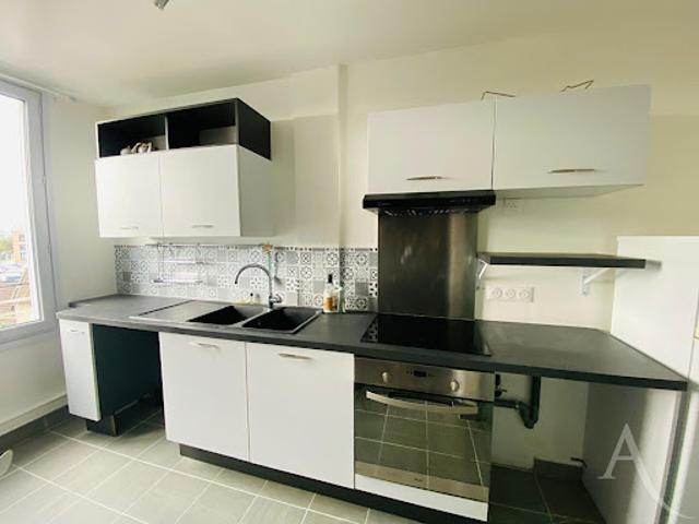 Location Appartement 3 pièces 64.62 m2 Mantes la Jolie