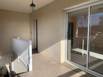 Location appartement 3 pièces, 64.00m², Jonzac