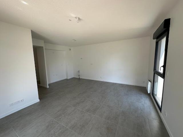 Location Appartement 3 pièces 64.31 m2 Lit et Mixe