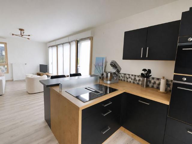 Location appartement 3 pièces, 64.38m², Nanterre