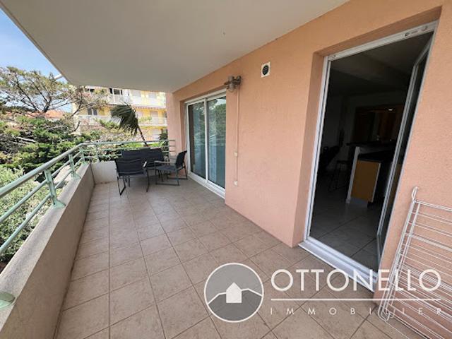 Location Appartement 3 pièces 64 m2 Frejus