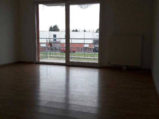 Location: Appartement 3 pièces 64 m2 – GRAND CHARMONT