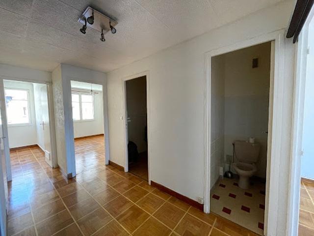 Location Appartement 3 pièces 64 m2 Marseille 8ème