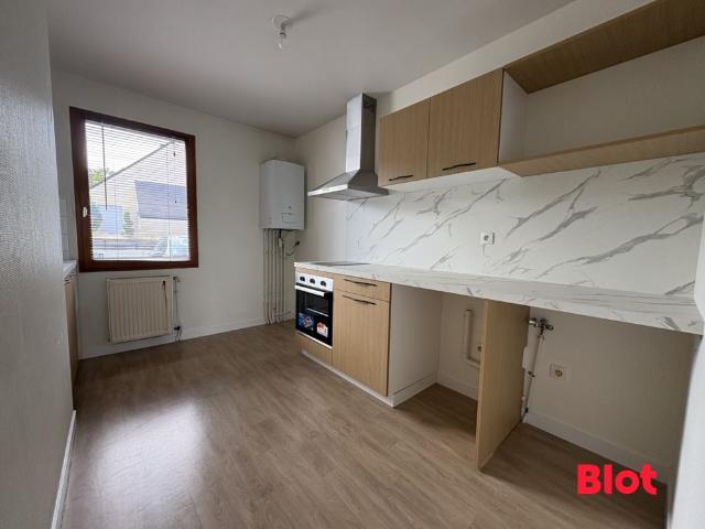 Location Appartement 3 pièces 64m² CHARTRES DE BRETAGNE 35131