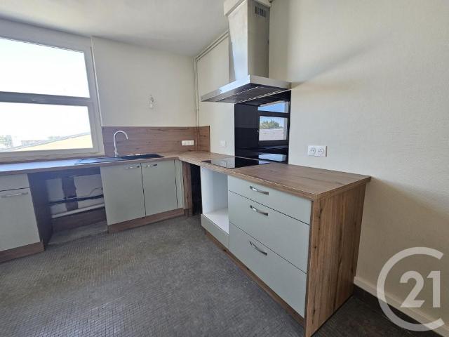Location Appartement 3 pièces 64m² CHATEAUROUX 36000